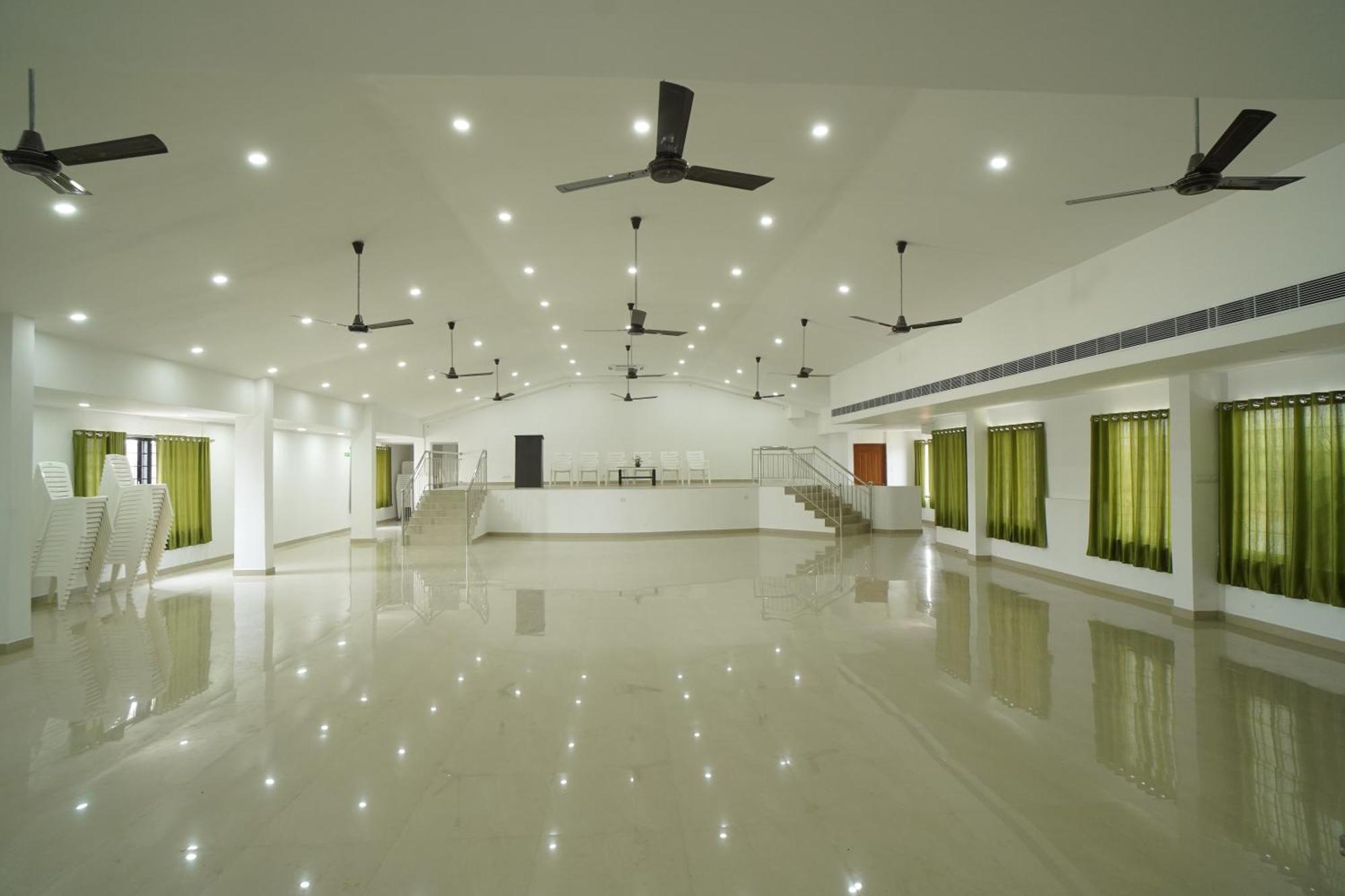 Sn Rooms Perumpavur Bagian luar foto