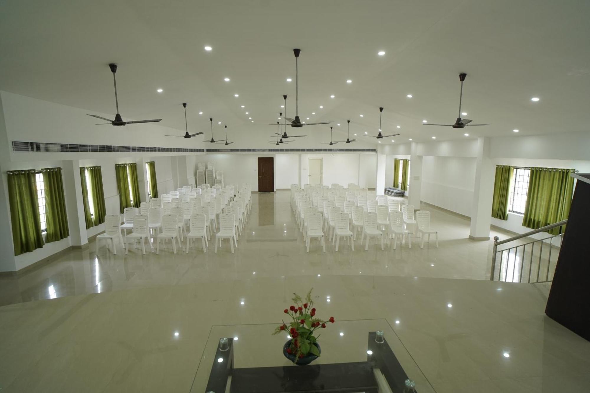 Sn Rooms Perumpavur Bagian luar foto